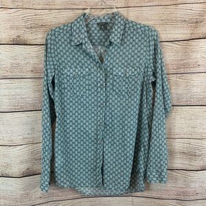 Eddie Bauer Green Printed Button Down Blouse